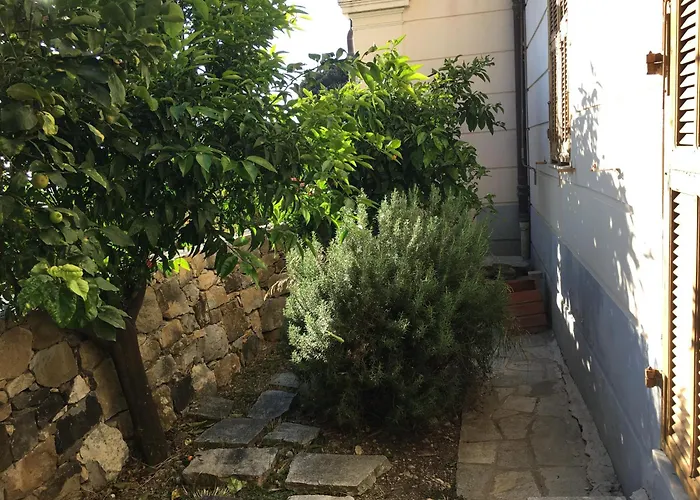 Appartamento Mio Riposo - Corso Degli Inglesi 383 *